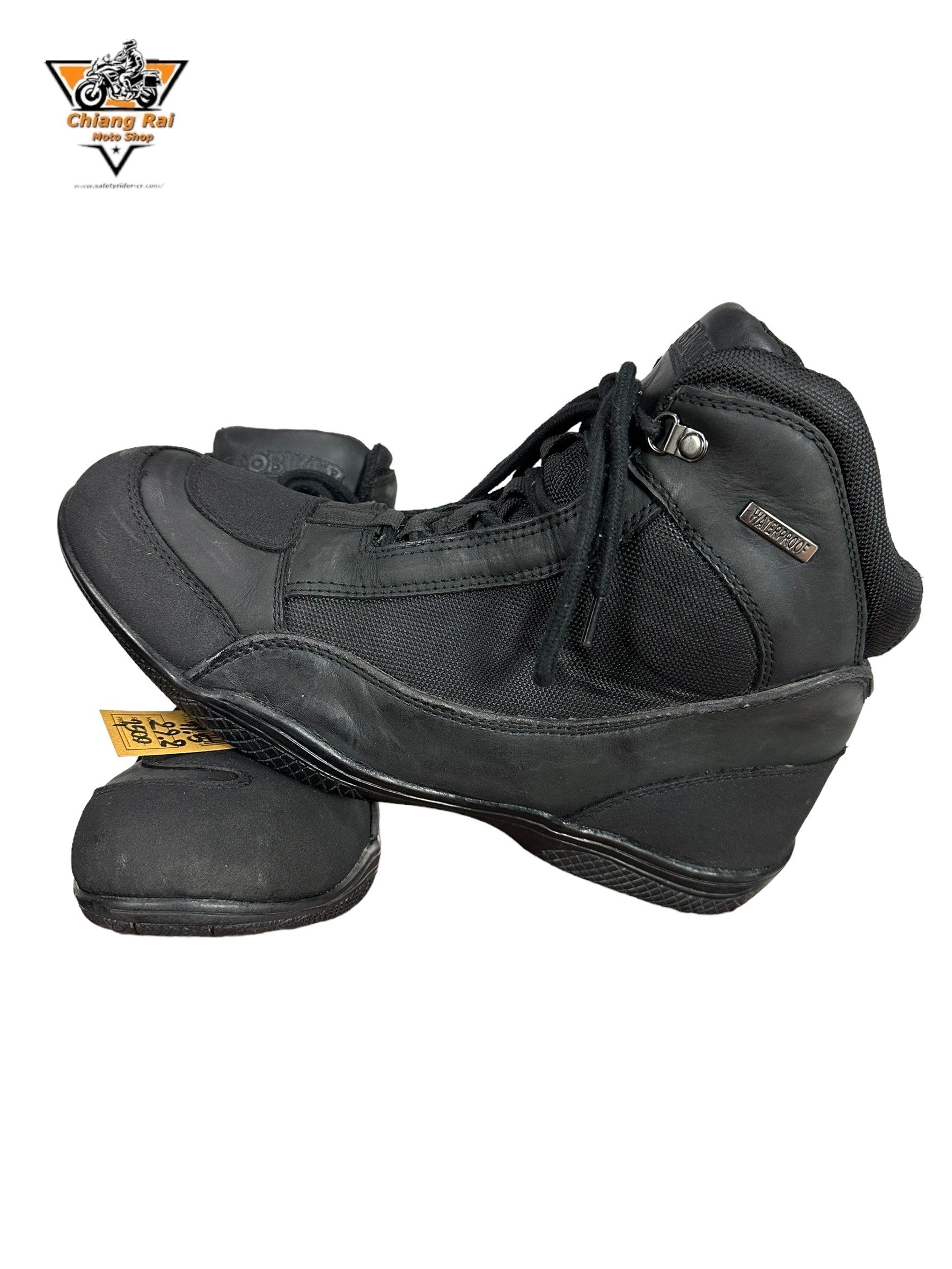 รองเท้าขี่มอเตอร์ไซด์( มือสอง) RCBS-563 Size ขนาดจากป้าย 47:EUR / 11.5:UK / 29.2:Cm.(PROBKER)