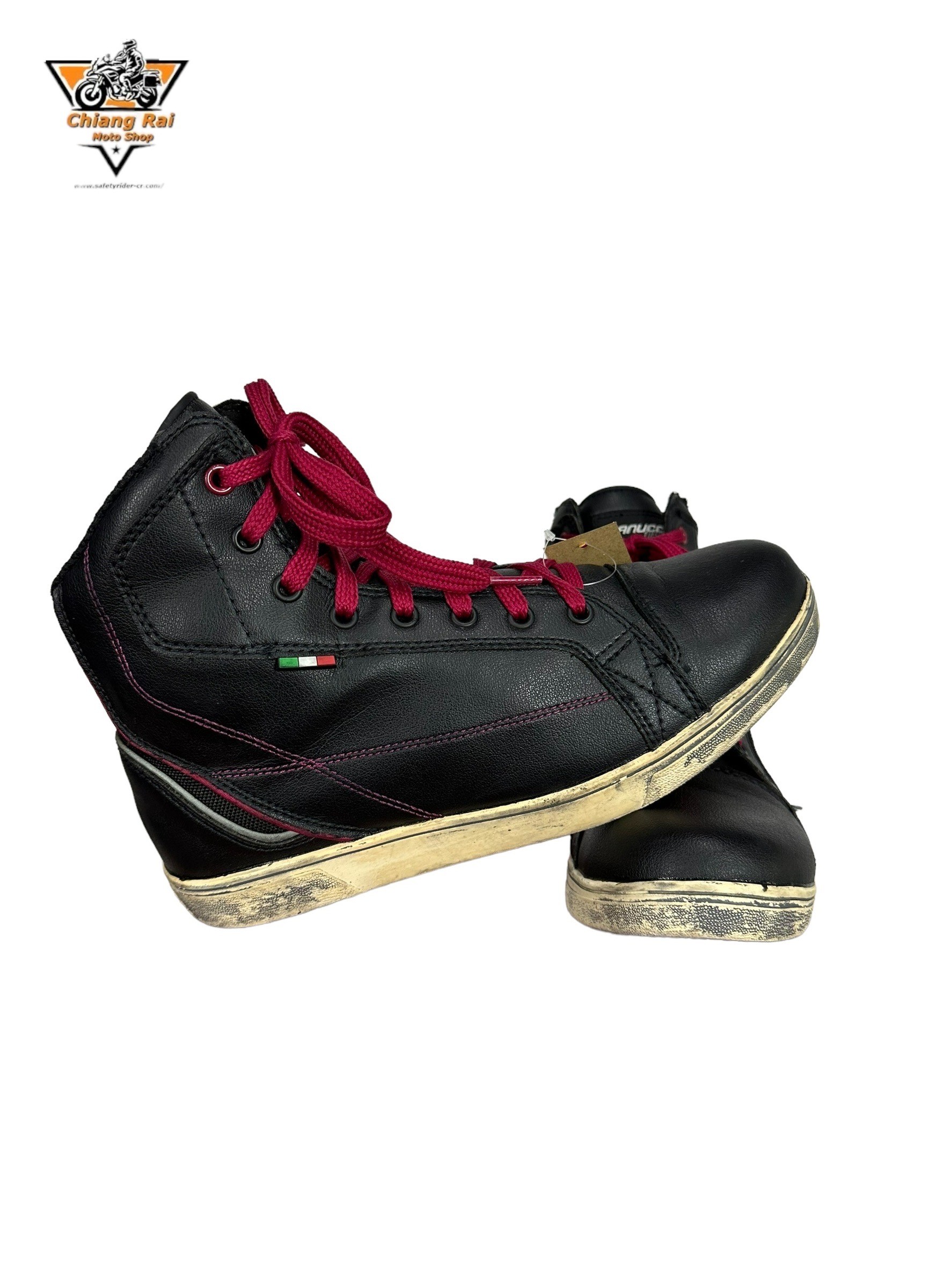 รองเท้าขี่มอเตอร์ไซด์( มือสอง) RCBS-570 Size ขนาดจากป้าย 41:EUR / 7:UK / 25.4:Cm.(VANUCCI)