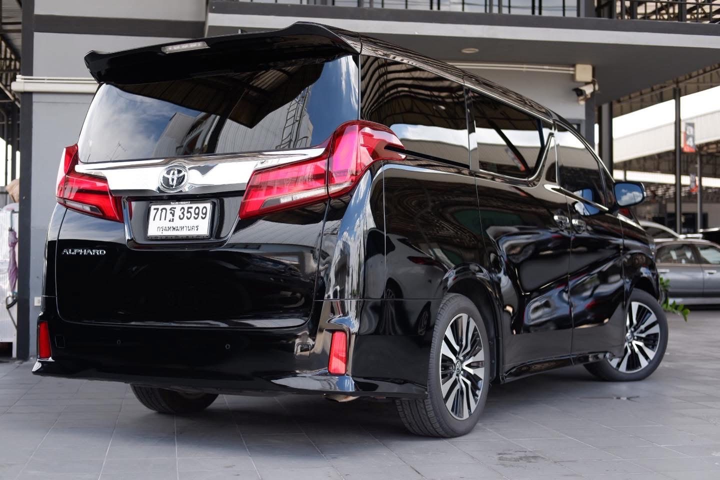 TOYOTA Alphard 2.5 SC Package Topสุด ปี 2021 แท้