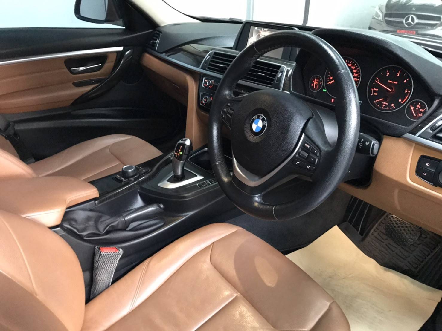 BMW 320d ปี 2017