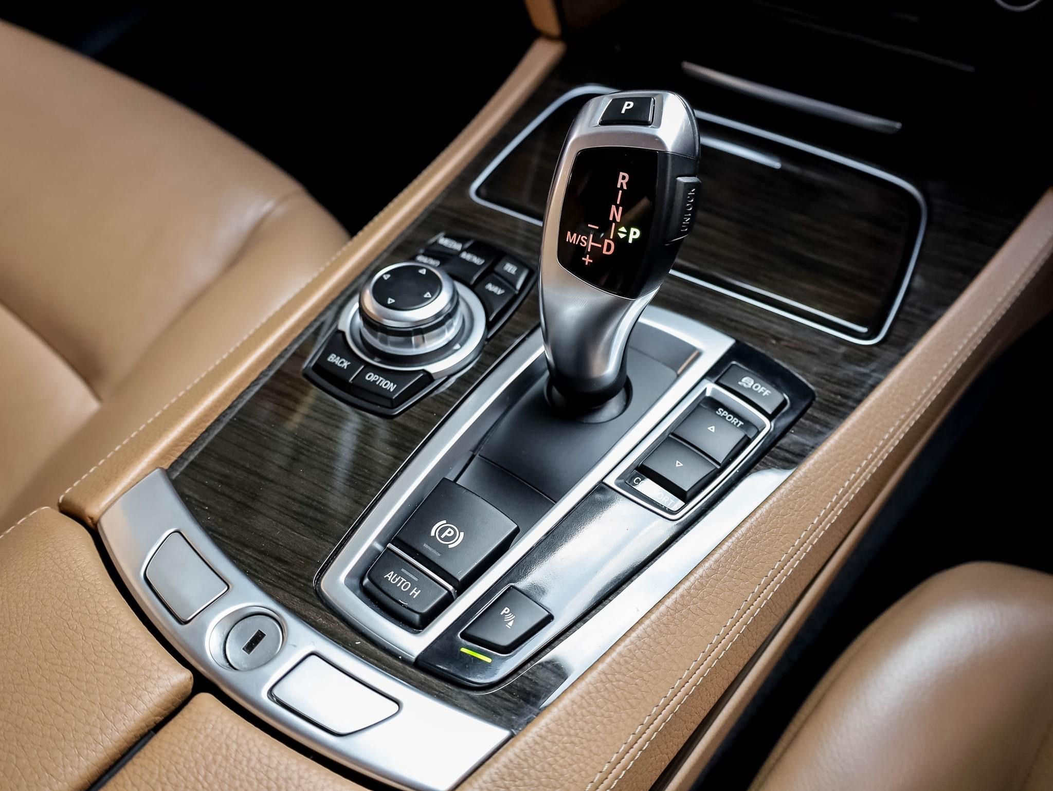 BMW 730LD Business ปี 2014
