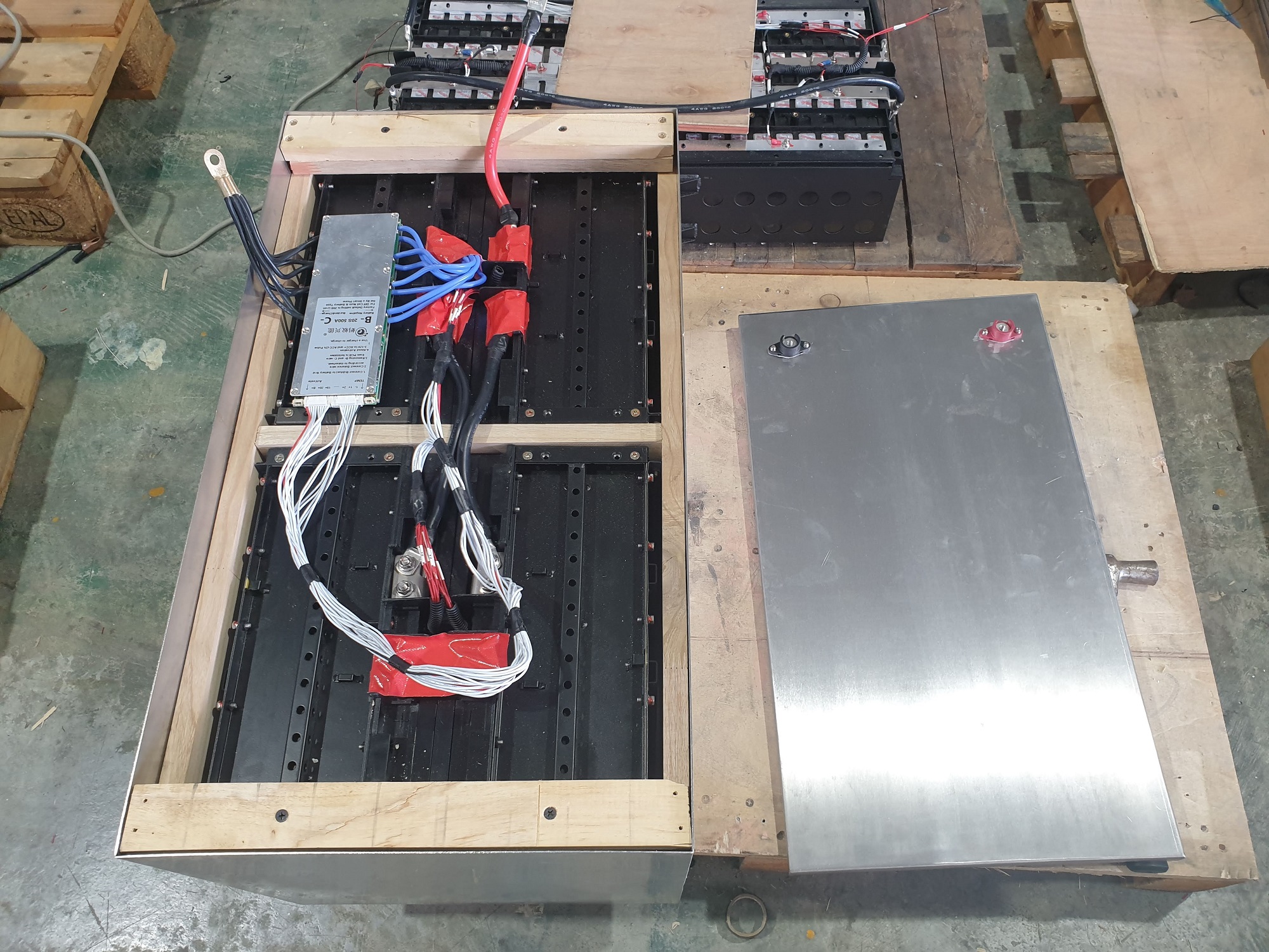 แบตเตอรี่ฟอสเฟส 48v 200Ah สำหรับงานโซล่าเซลล์