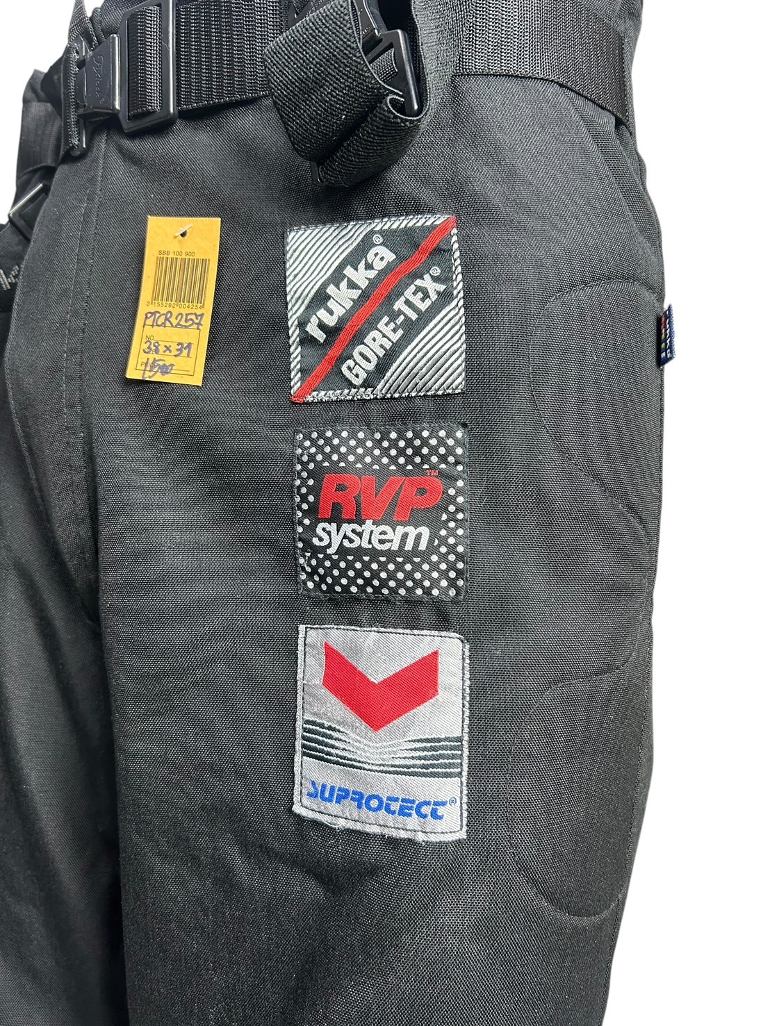 กางเกงขี่มอเตอร์ไซด์ ( มือสอง ) PTCR 257 : เอว 38" ยาว 31" Rukka