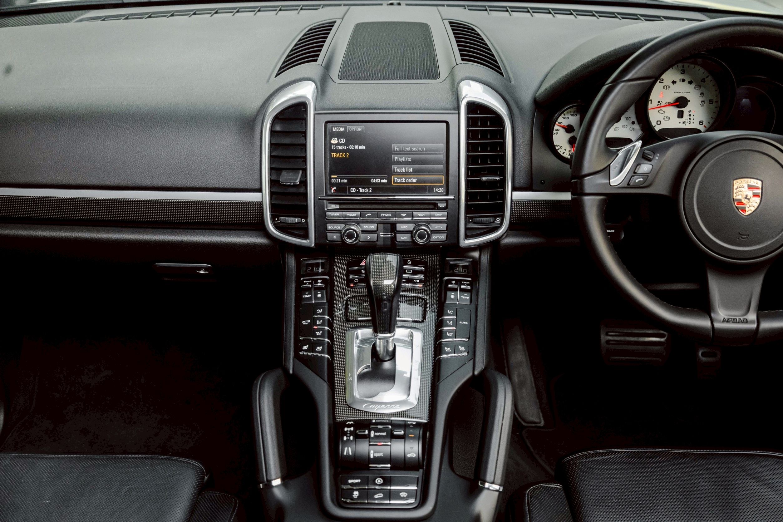 Porsche Cayenne Diesel 3.0 ZDL ปี 2013 แท้ๆ