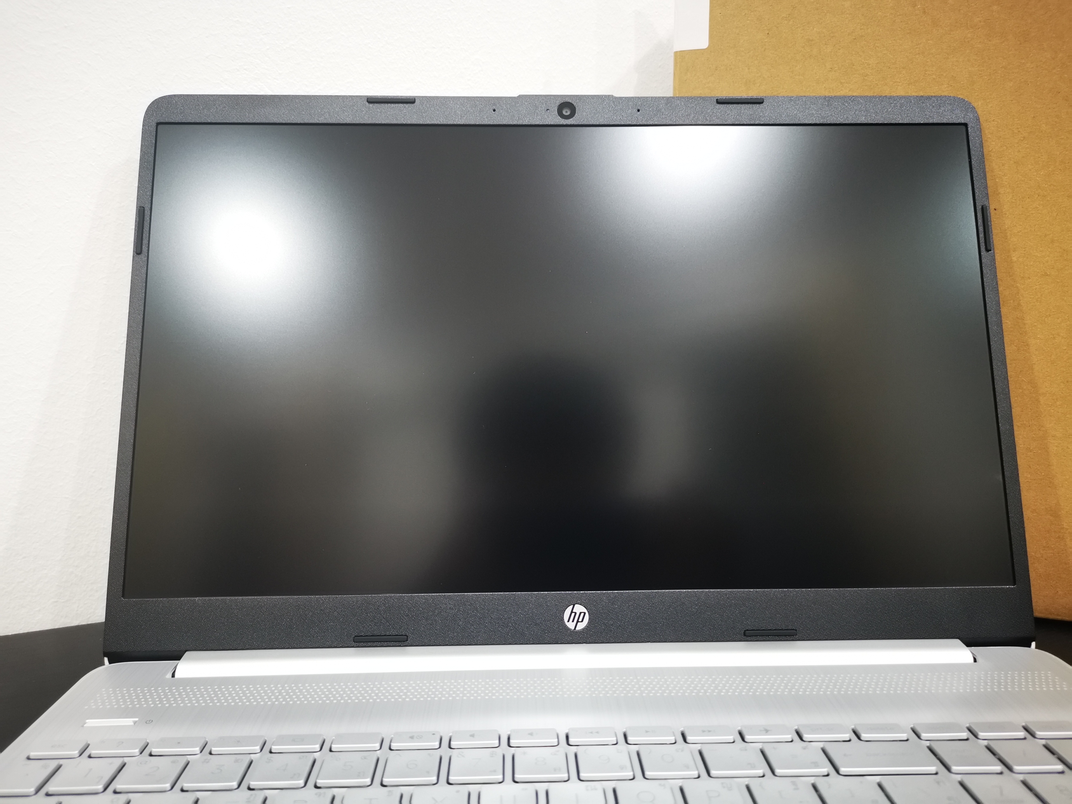 HP 15s-eq2067AU