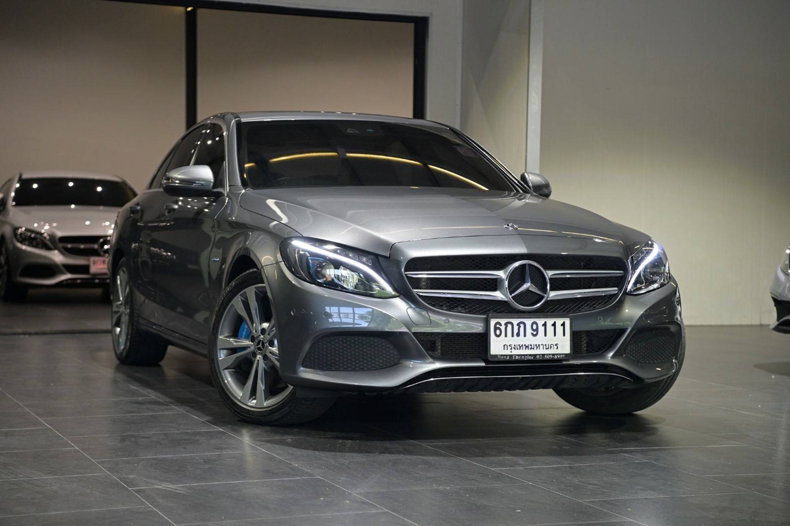 Mercedez-Benz C350e Avantgarde ปี 2018
