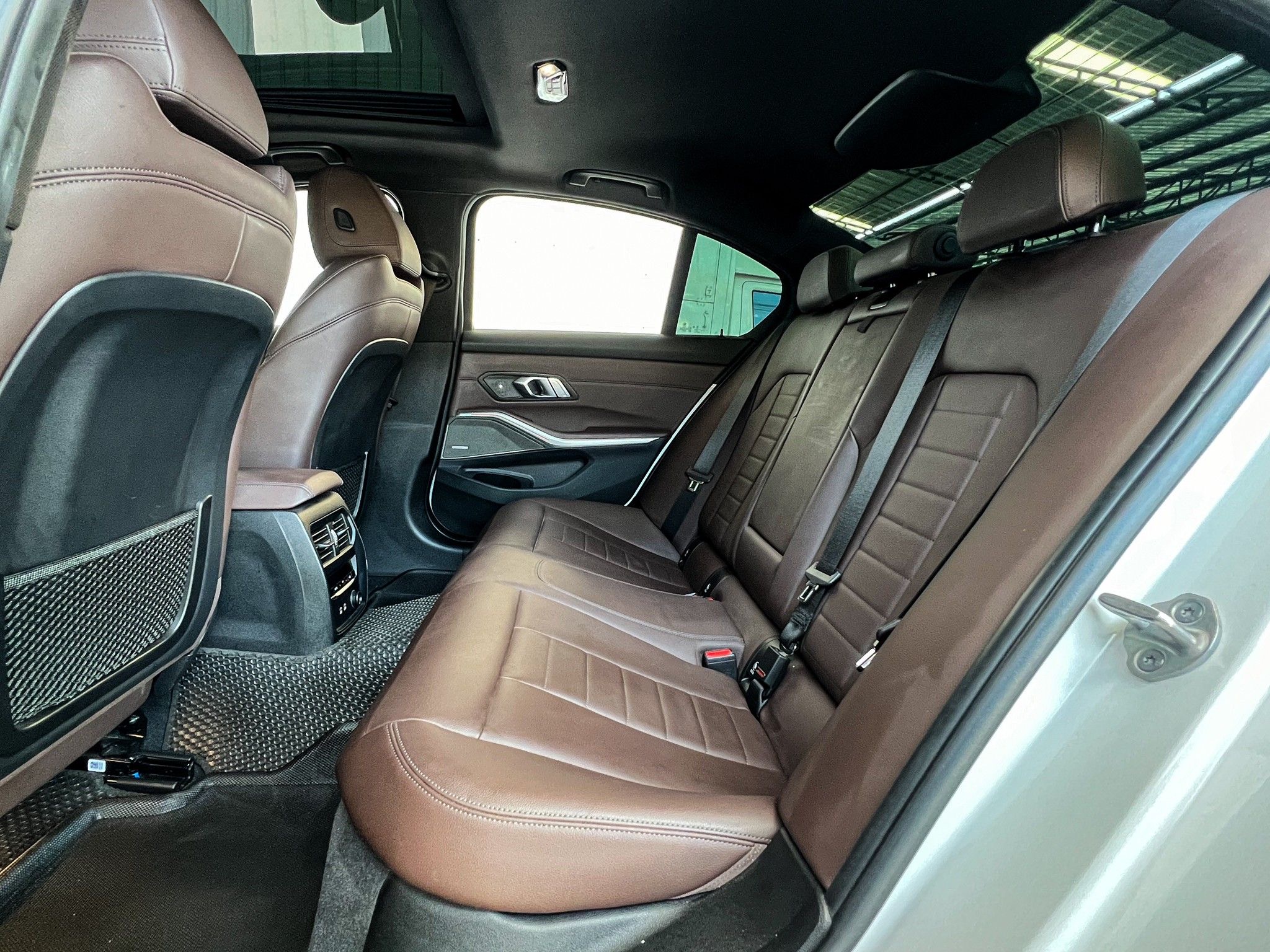 BMW SERIES 3 330e M SPORT ปี 2020