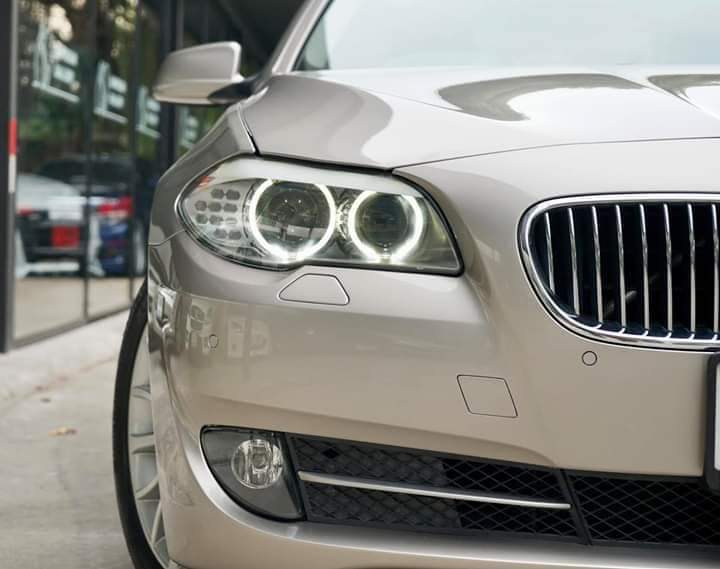 BMW 523i ปี 2012