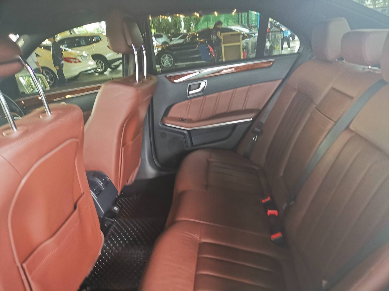 Mercedes Benz E300 bluetecHybrid ปี2013