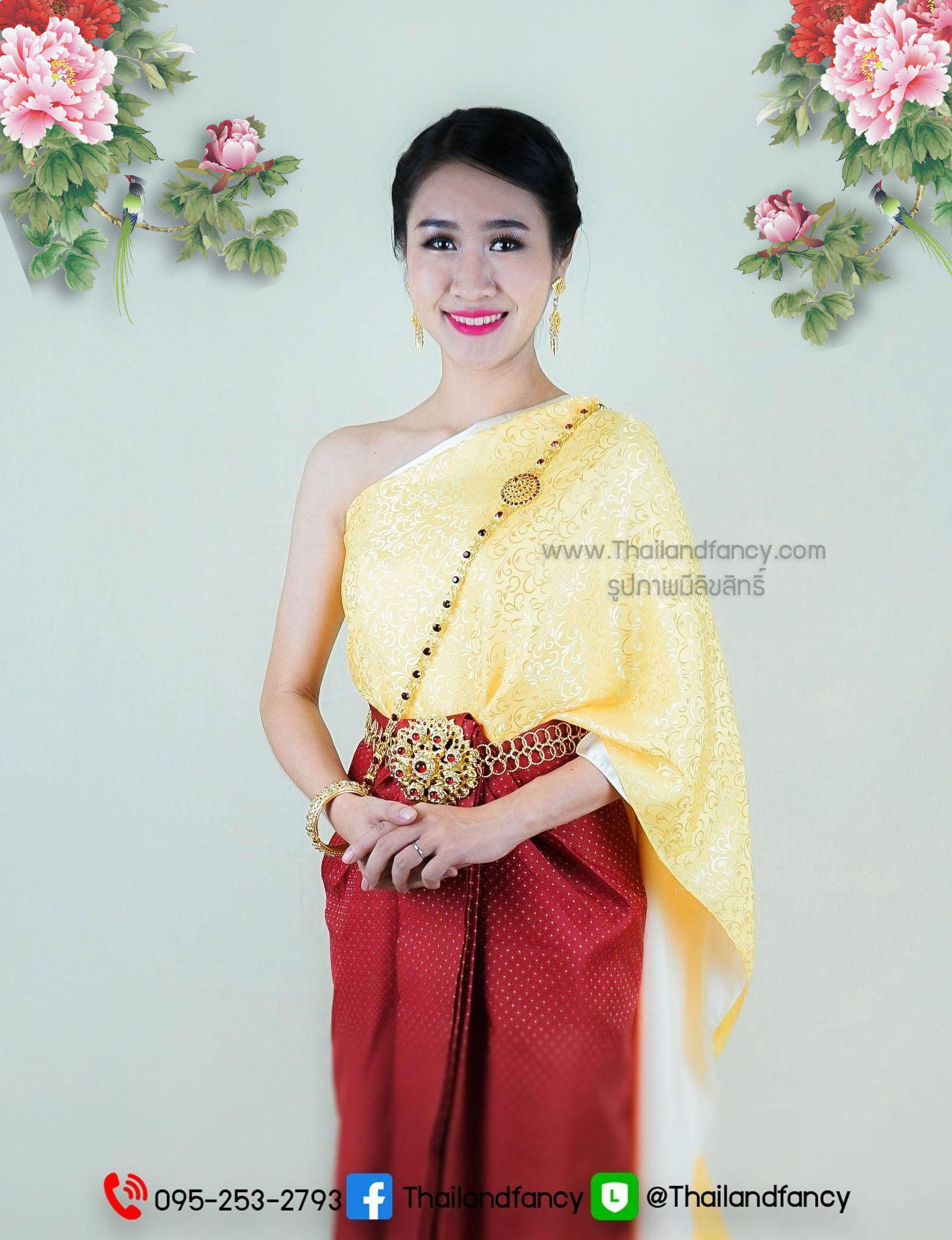 ชุดไทยอุ่นไอรัก ชุดไทยย้อนยุค ชุดไทยสมัยอยุธยา ชุดไทยกรุงรัตนโกสินทร์ ชุดสไบออเจ้า ชุดสไบทอลายกับผ้าถุงจีบหน้านาง