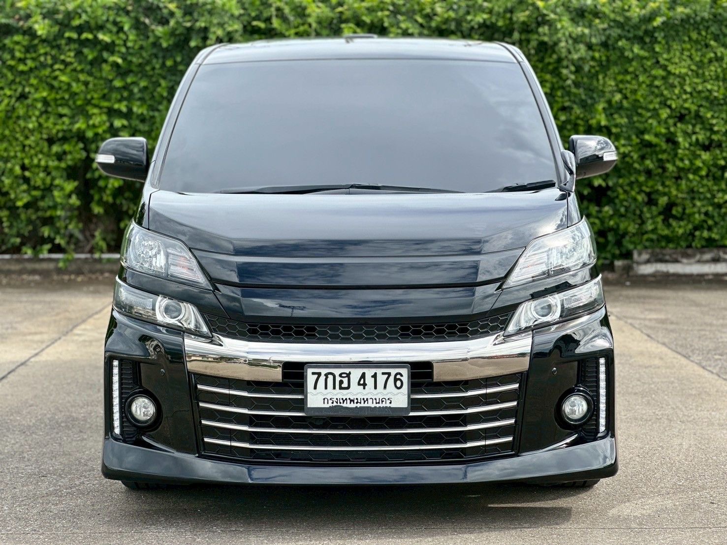 Toyota Vellfire 2.4 GS ปี 2013