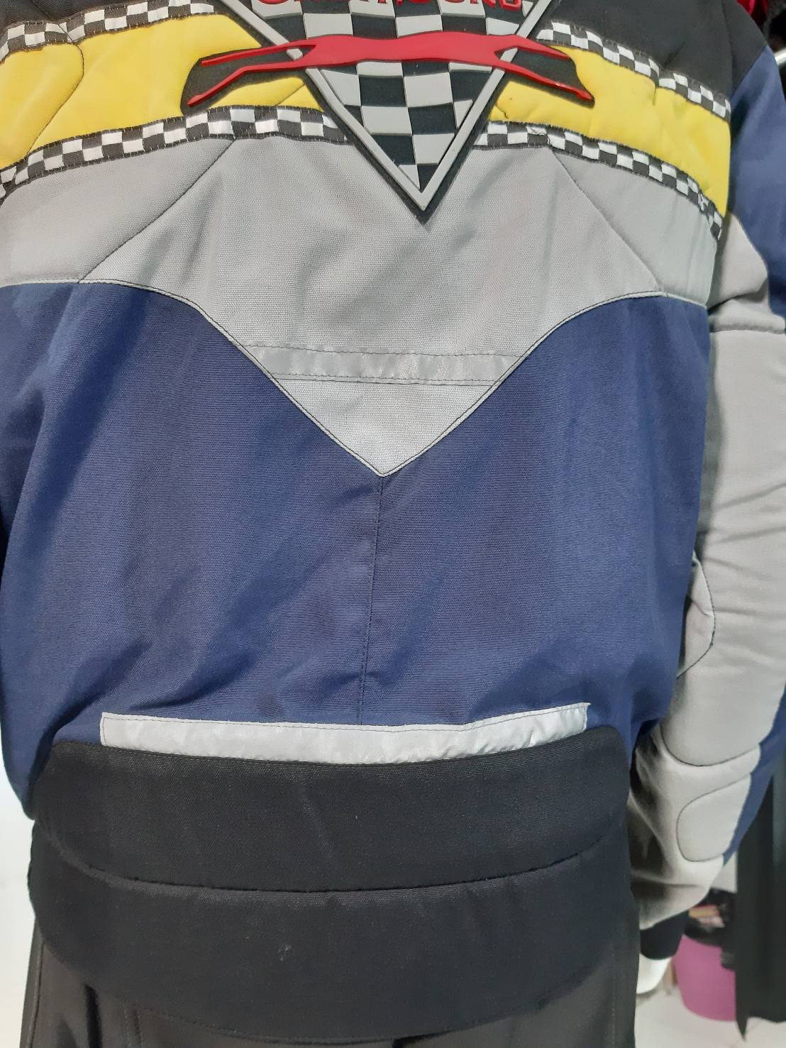 เสื้อขี่มอเตอร์ไซด์( มือสอง) RCS 427 : อก 50" ยาว 25" POLO