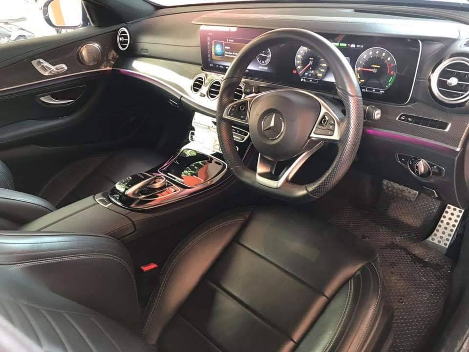 Mercedes-Benz E350e AMG Dynamic ปี 2017