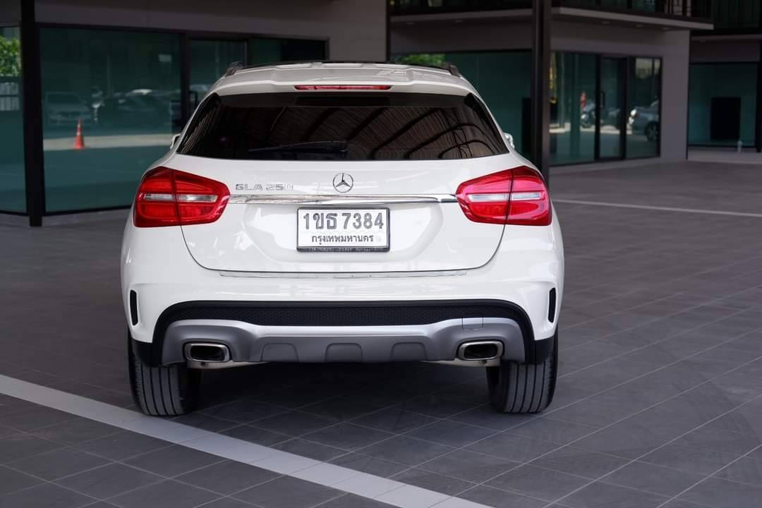 Mercedes-Benz GLA 250 AMG Dynamic ปี 2017
