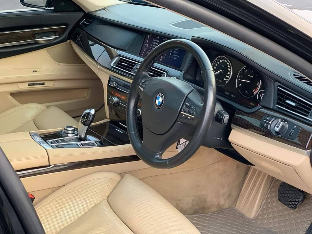 Bmw 730LD ปี 2012