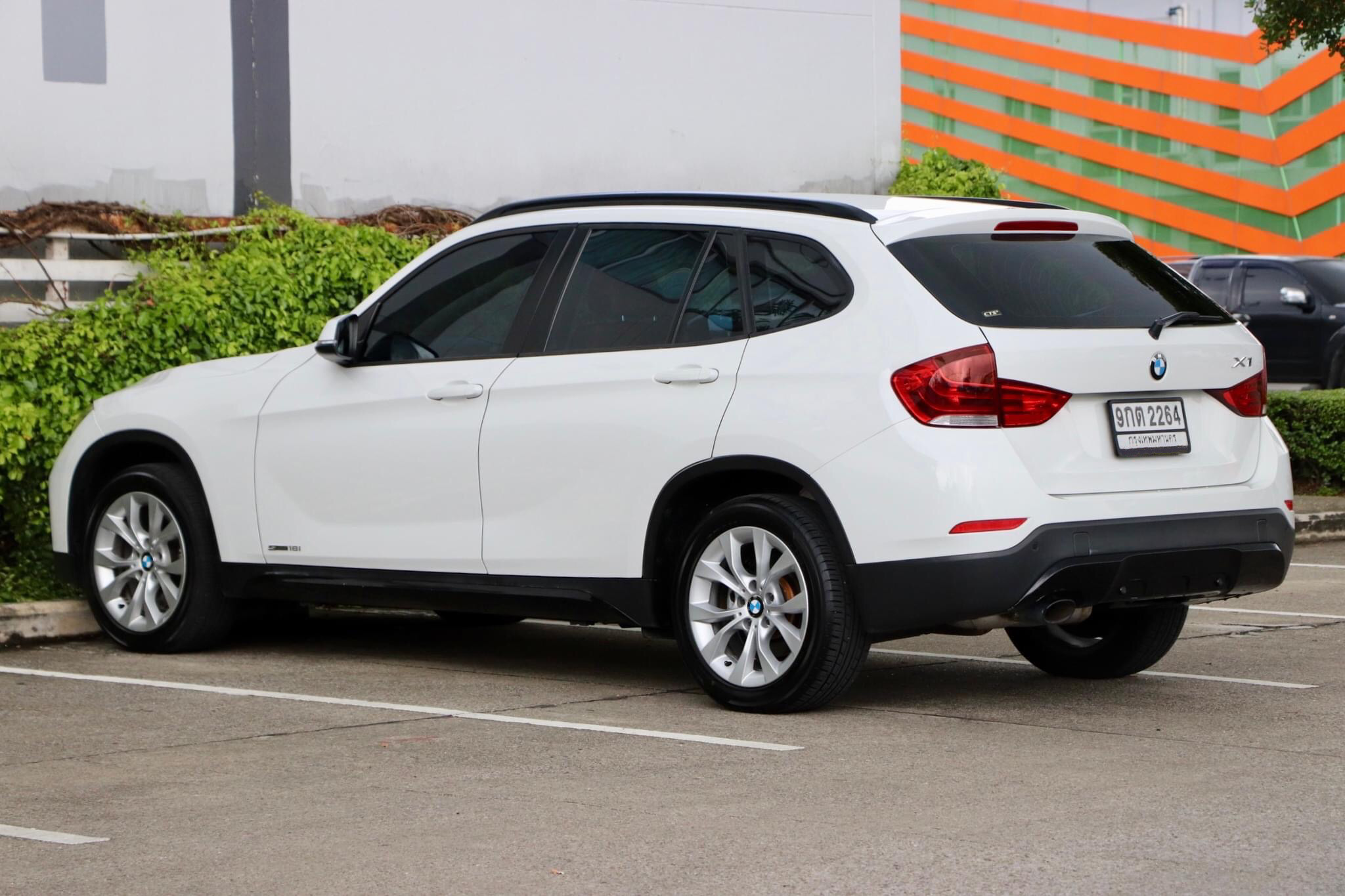 BMW X1 sDrive1.8i SPORT LCI E84 ปี2013