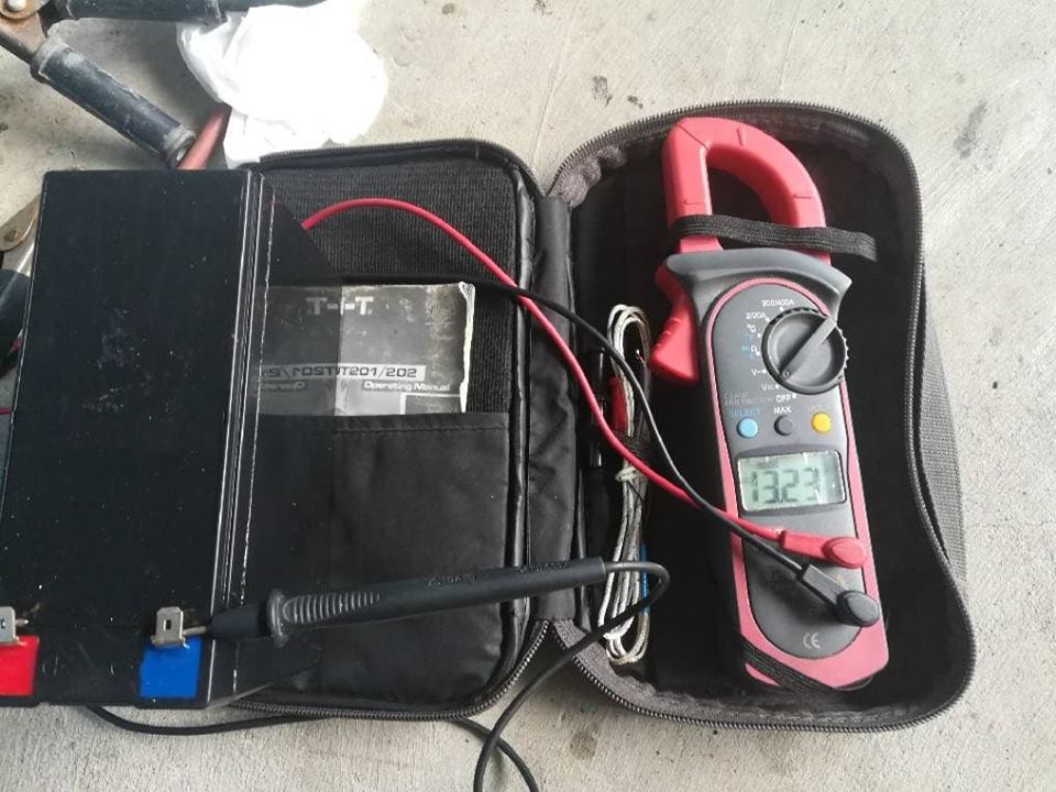 แบตเตอรี่ 12V 8A