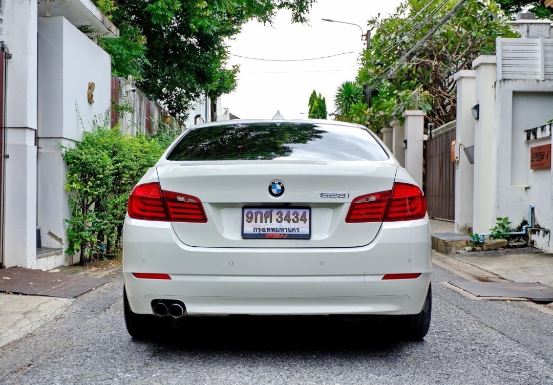 BMW SERIES 5 528i Luxury (F10) ปี 2013