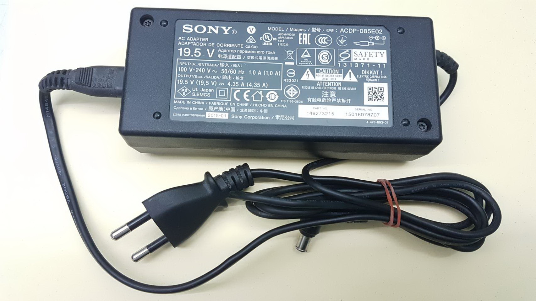 ACDP-085E02 ADAPTOR 19.5V 4.35A SONY