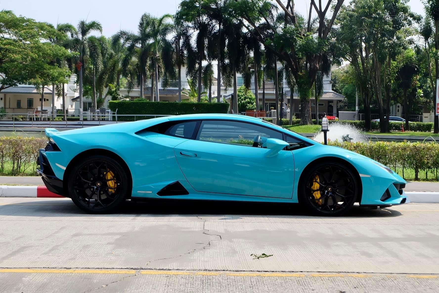 Lamborghini Huracan EVO AWD V10 5.2 NA ปี 2020