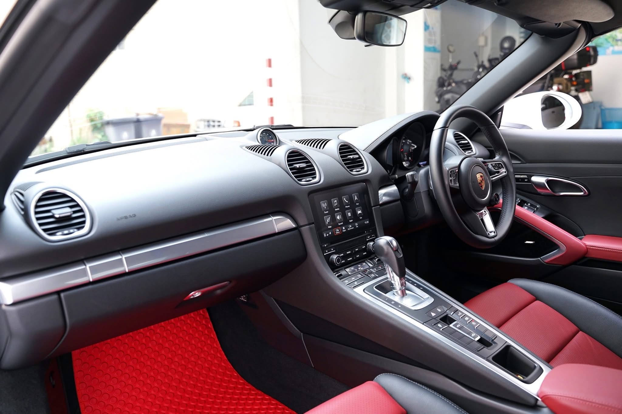 Porsche 718 Boxster จดทะเบียนปี 2018
