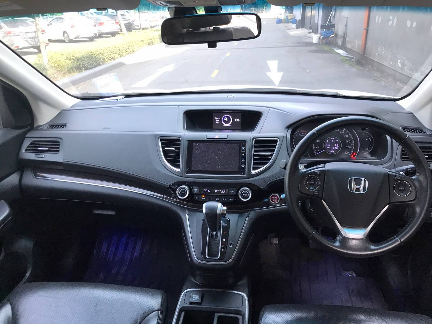 Honda CRV 2.4EL 2WD AT (MNC) สีขาว ปี 2016