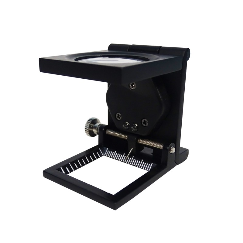 แว่นขยาย 3 พับ กำลังขยาย 15x(เท่า) เลนส์ขยายส่องชิ้นงานพร้อมไฟส่องสว่าง 2 ดวง