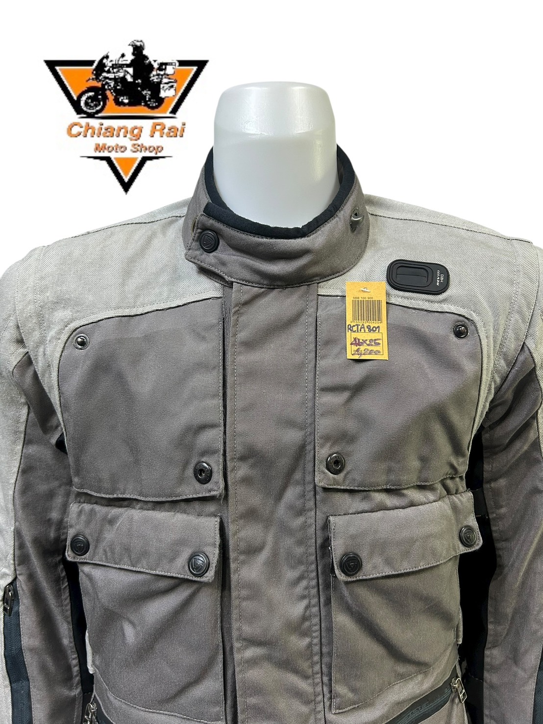 เสื้อขี่มอเตอร์ไซด์( มือสอง) RCTA 801 อก 46" ยาว 25 (L) **REV'IT**