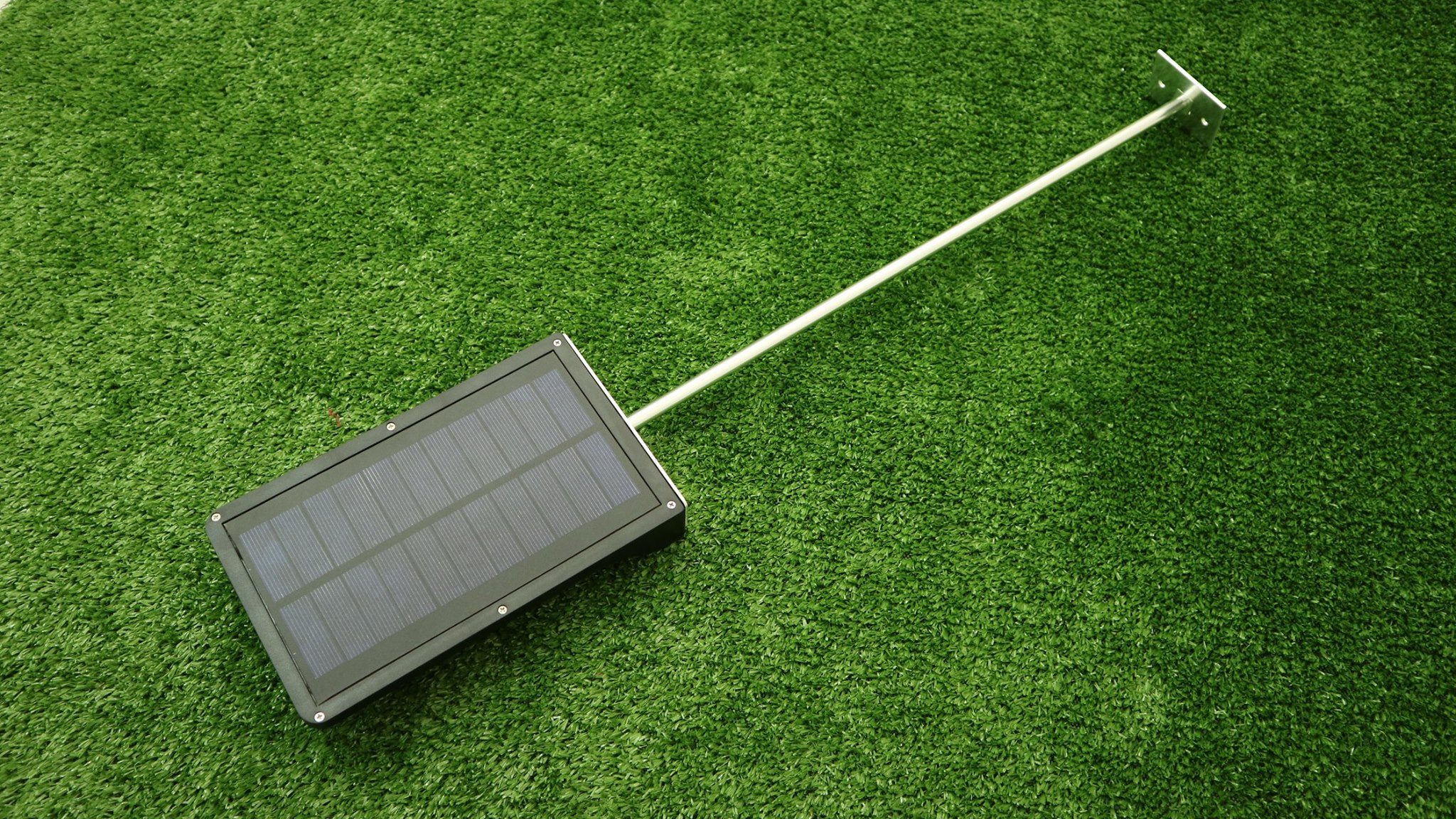 WALLLIGHT โคมไฟติดผนังโซล่าเซลล์(พร้อมรีโมท)