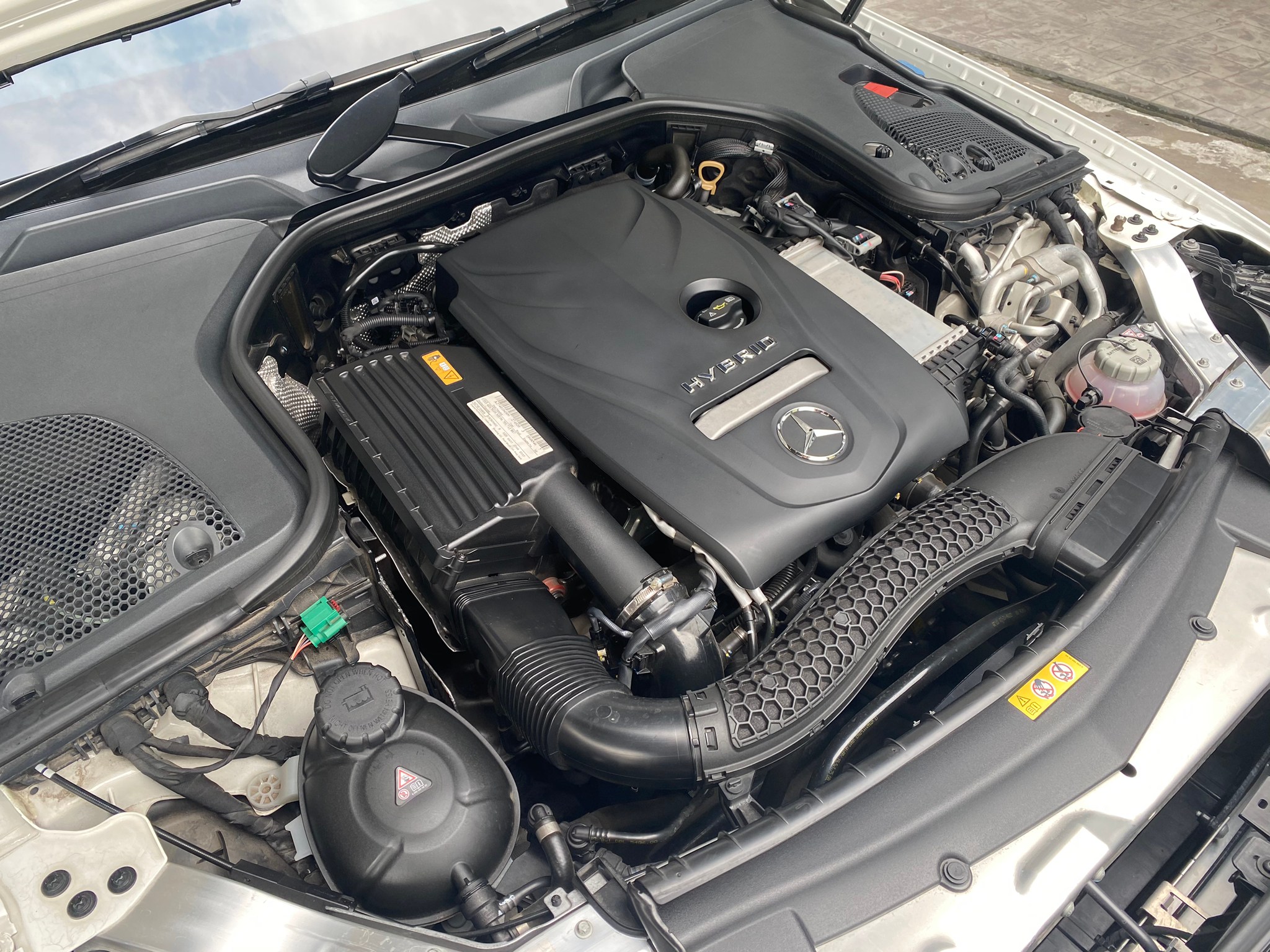 Mercedes Benz E350e Exclusive ปี 2017