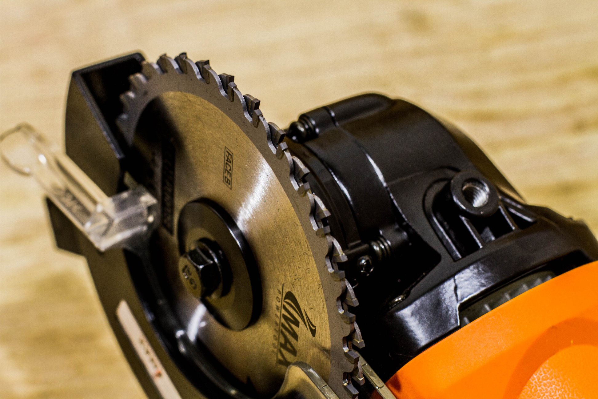 IMAX เลื่อยไฟฟ้าใบมีดคู่ ขนาด 5 นิ้ว 1200w