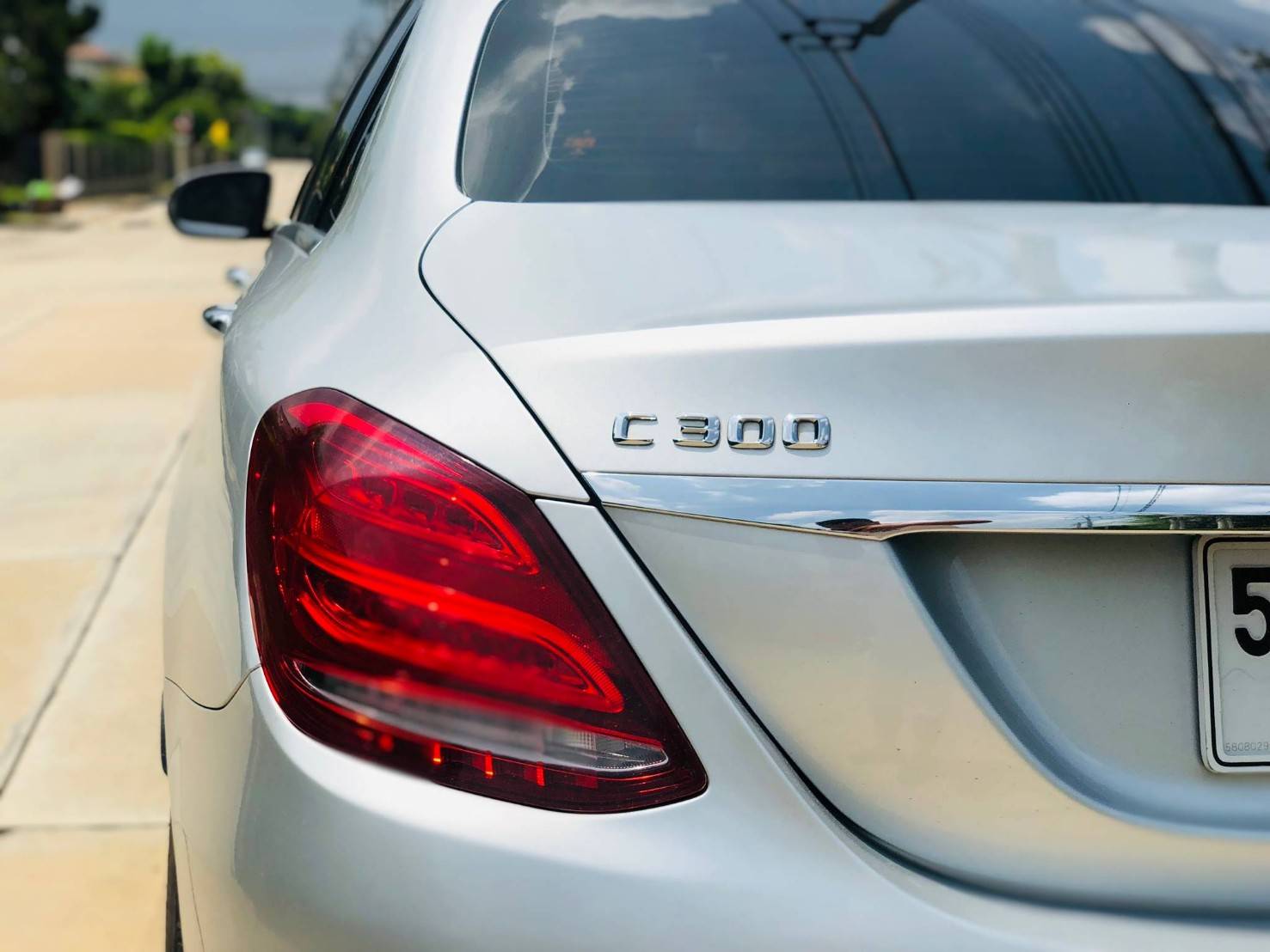 Mercedes Benz C300 AMG DYNAMIC Bluetec Hybrid ปี 2016