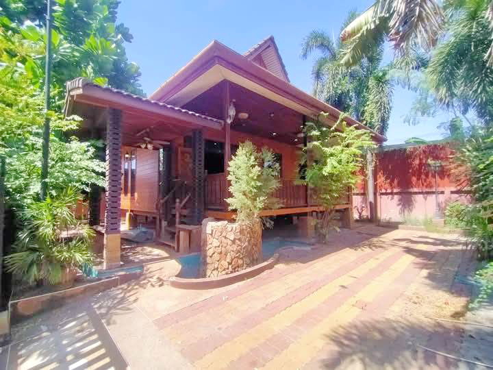 ให้เช่าบ้านเดี่ยว 1 ชั้น บ้านไม้สไตล์รีสอร์ท คลองถนน บางใหญ่