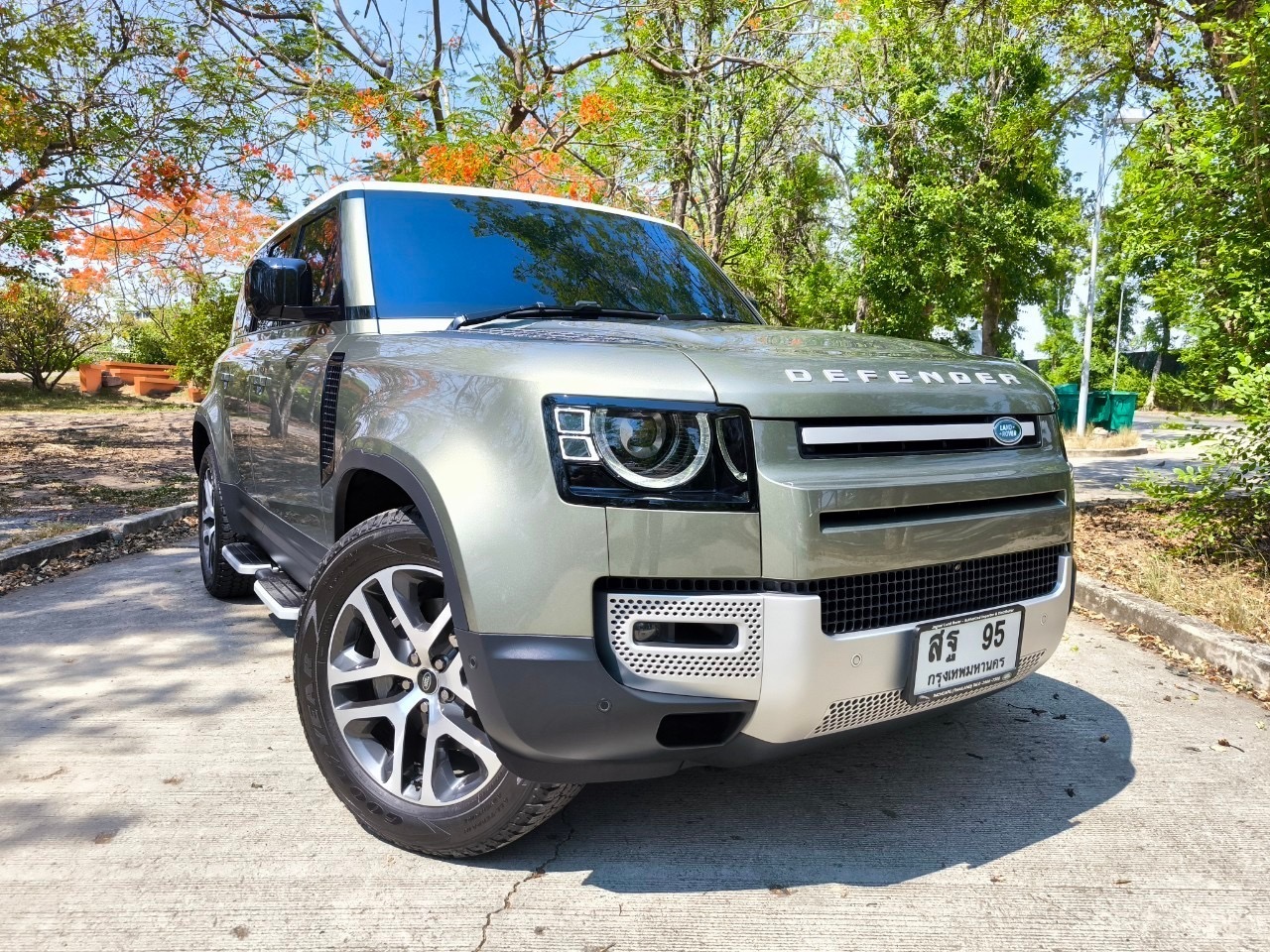 Land Rover Defender 110 P400e เบนซิน+ไฟฟ้า ปี2023