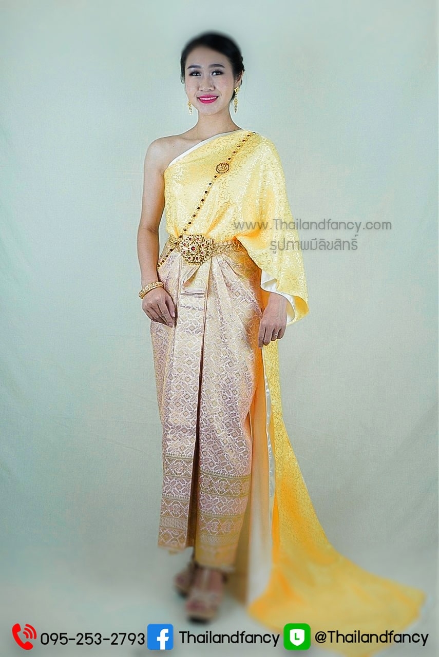 ชุดไทยย้อนยุค ชุดไทยสมัยอยุธยา ชุดไทยประยุกต์ ชุดไทยสไบออเจ้า ชุดไทยสไบเหลืองทองกับผ้าถุงจีบหน้านางเสมือนนุ่งสด
