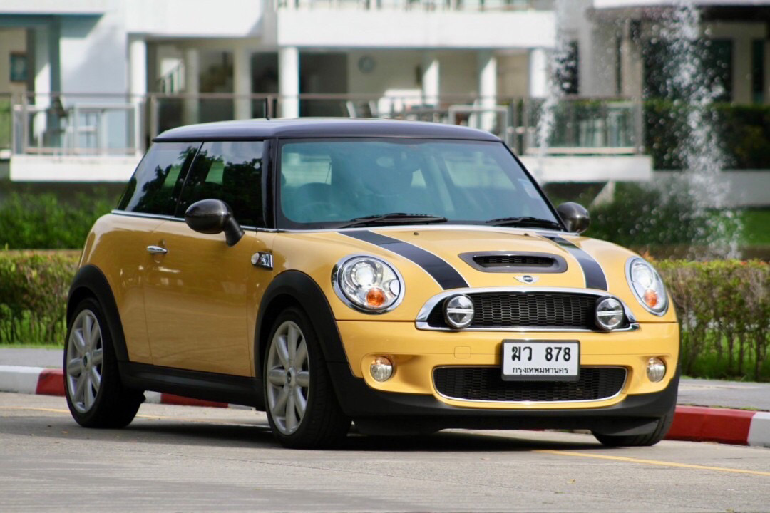 Mini Hatch R56 Cooper S Look 2 ปี 2009
