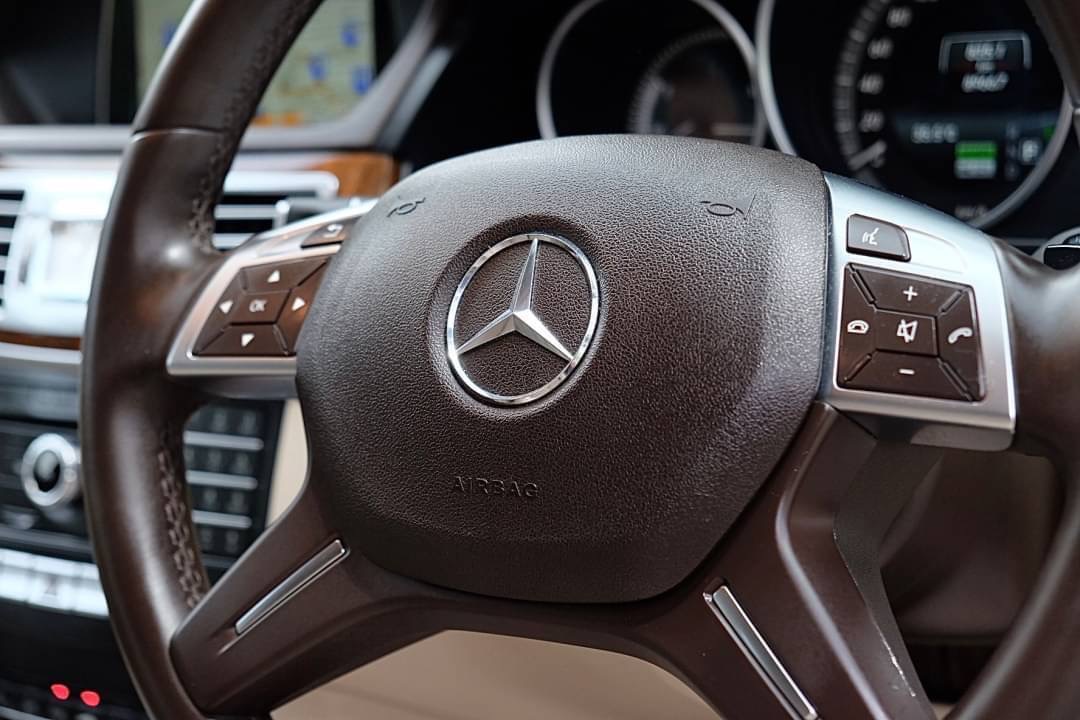 Mercedes Benz E300 Bluetec hybrid ปี2016