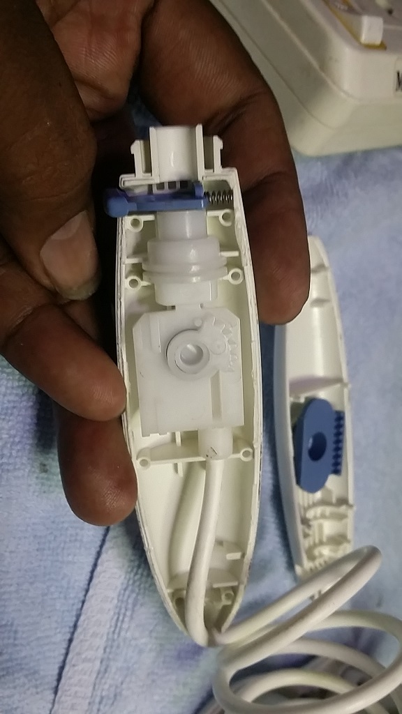 ซ่อมเครื่องทำความสะอาดฟัน ยี่ห้อ WaterPik รุ่น WP-130W