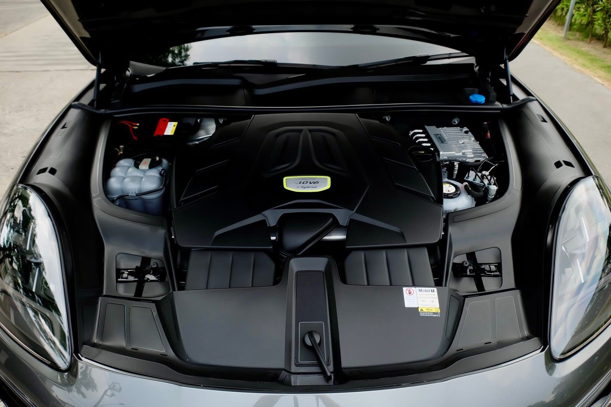 Porsche Cayenne 3.0 E-Hybrid ปี 2021