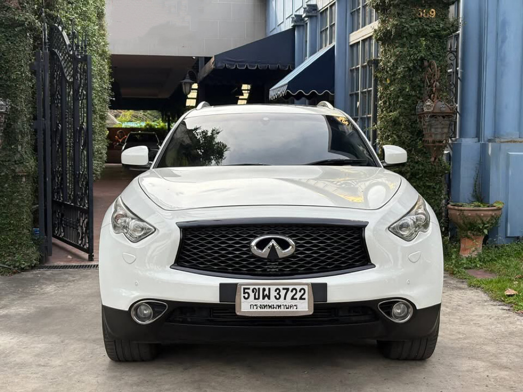 INFINITY fX 3.0D Suv Diesel Turbo ปี 2015
