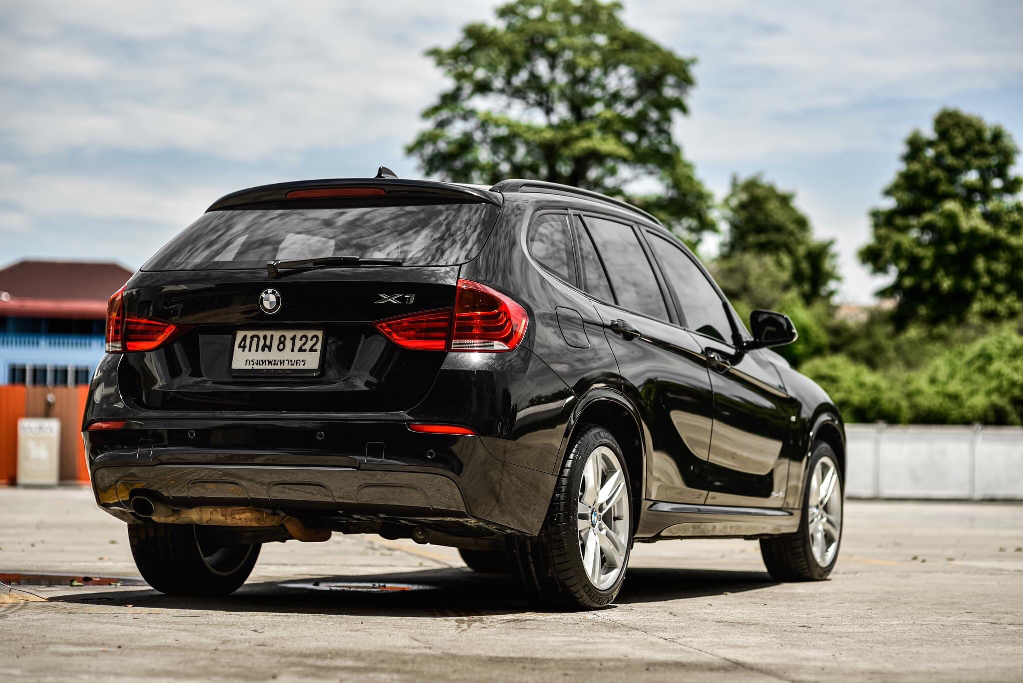 BMW X1 sDrive18i Msport LCI ปี 2015