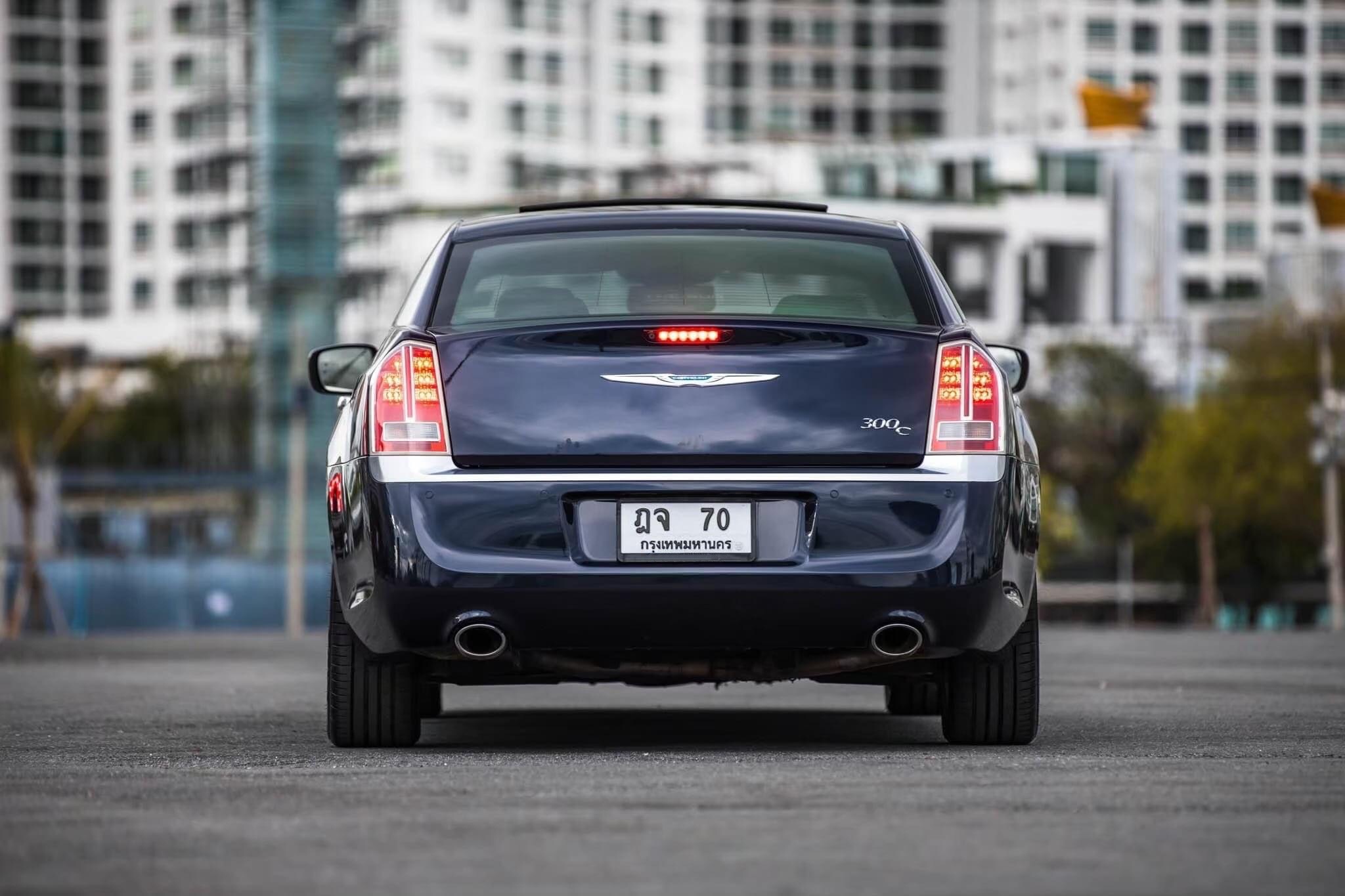 Chrysler 300C Diesel CRD ปี 2013