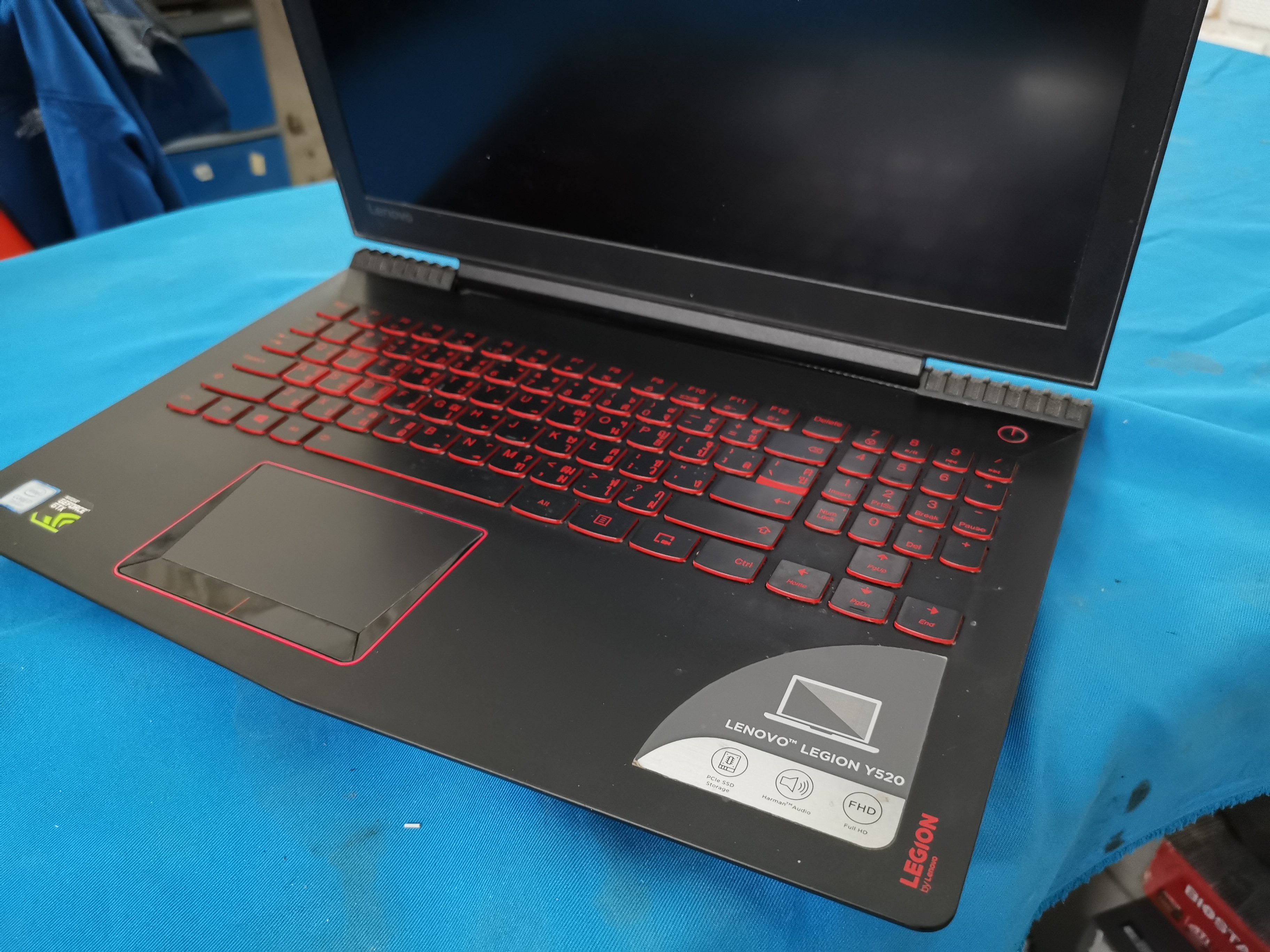 Lenovo Legion Y520