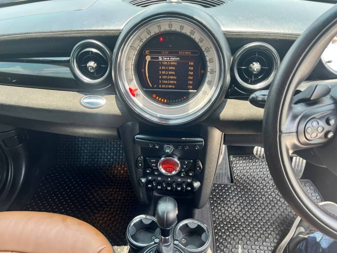 Mini Cooper S Coupe ปี 2013