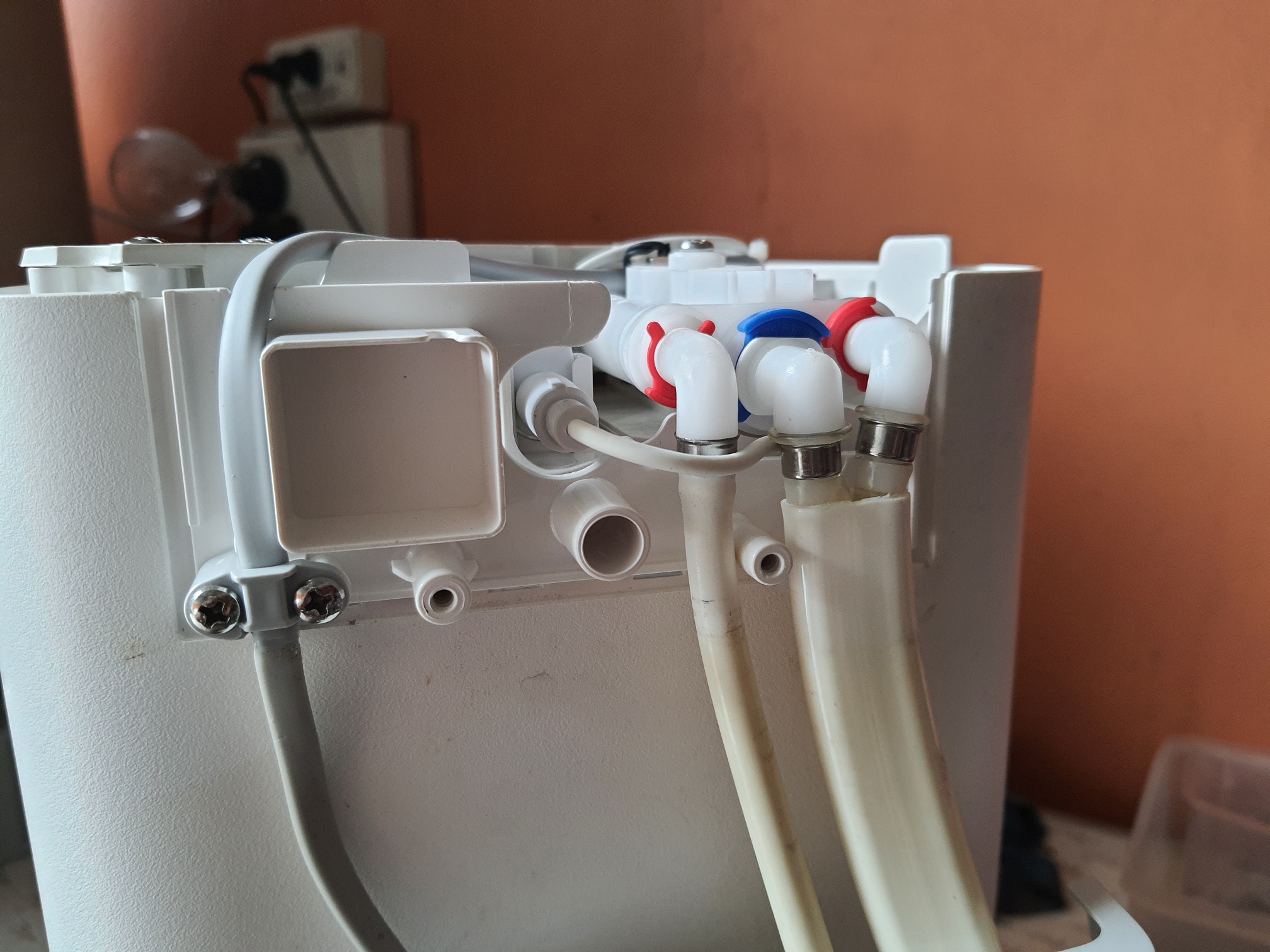 ซ่อมเครื่องกรองน้ำ ยี่ห้อ XIAOMI รุ่น MR424 อาการน้ำไม่ออก