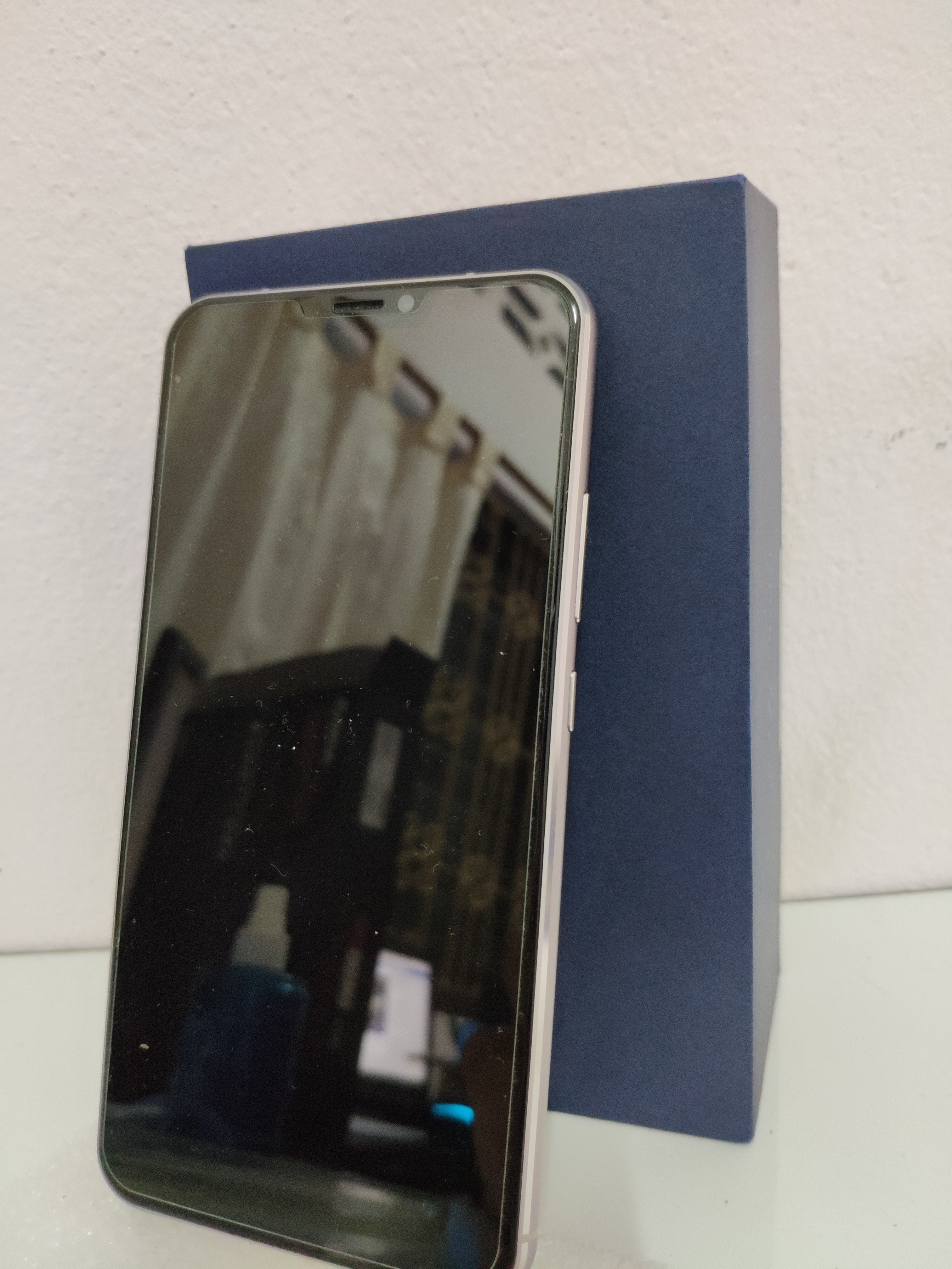 ASUS Zenfone 5 ZE620KL (2018)