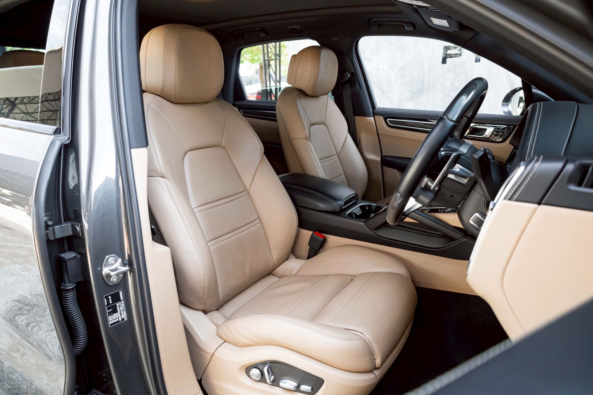 Porsche Cayenne 3.0 E Hybrid ปี 2020