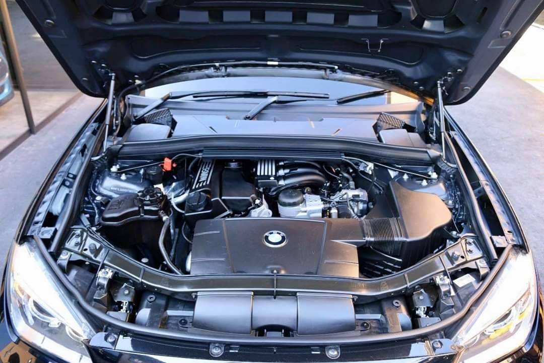 Bmw X1 X-Line 18i lci ปี 2014