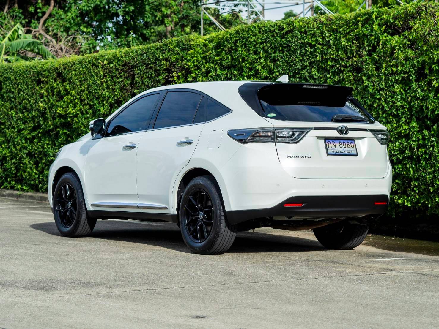 Toyota Harrier 2.0 ปี2014