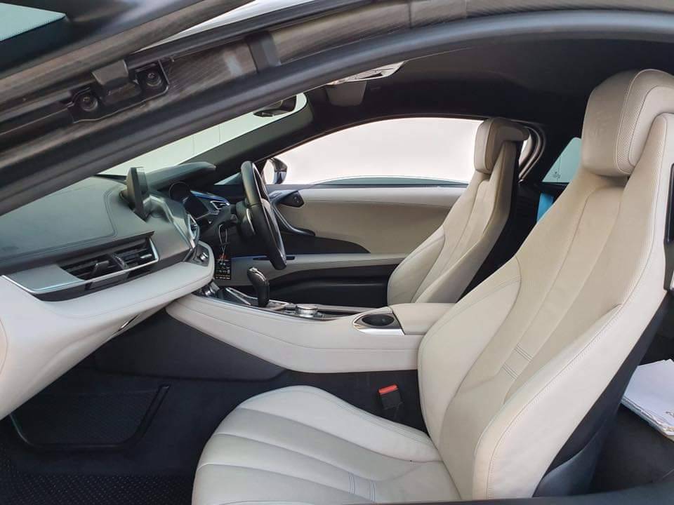 BMW i8 ปี 2015